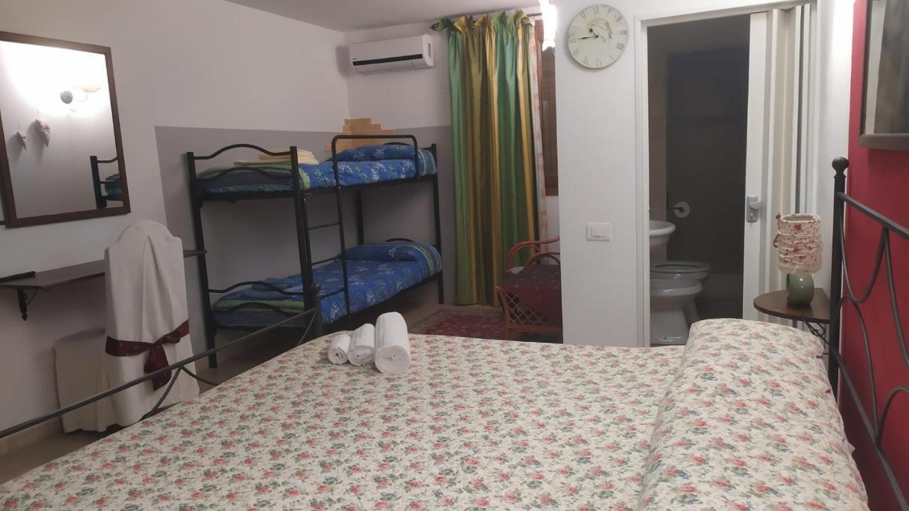 La Pirata Capitana Bed & Breakfast Costa degli Angeli Bagian luar foto